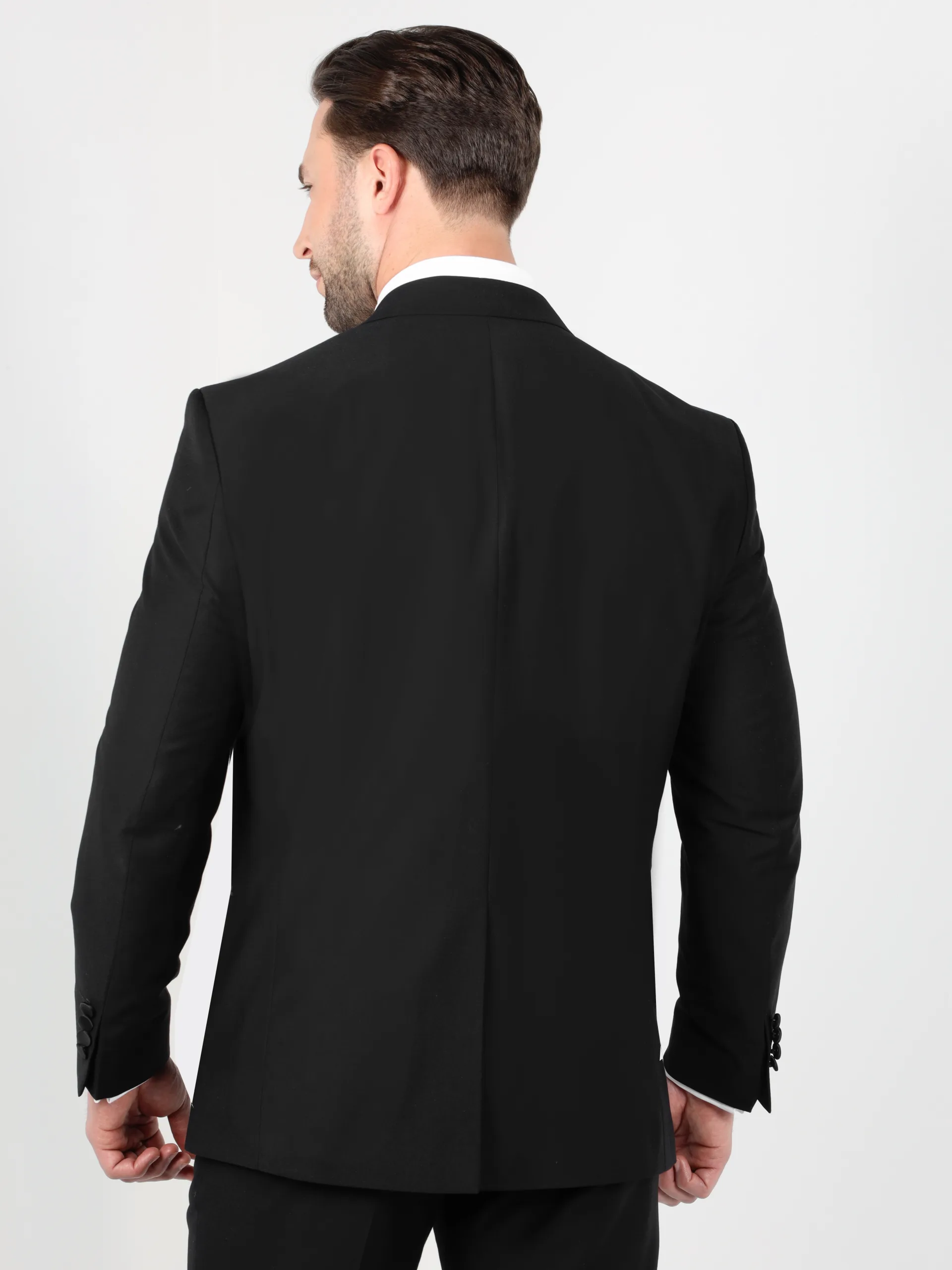 cer-meg1214-1.-6-scaled-1